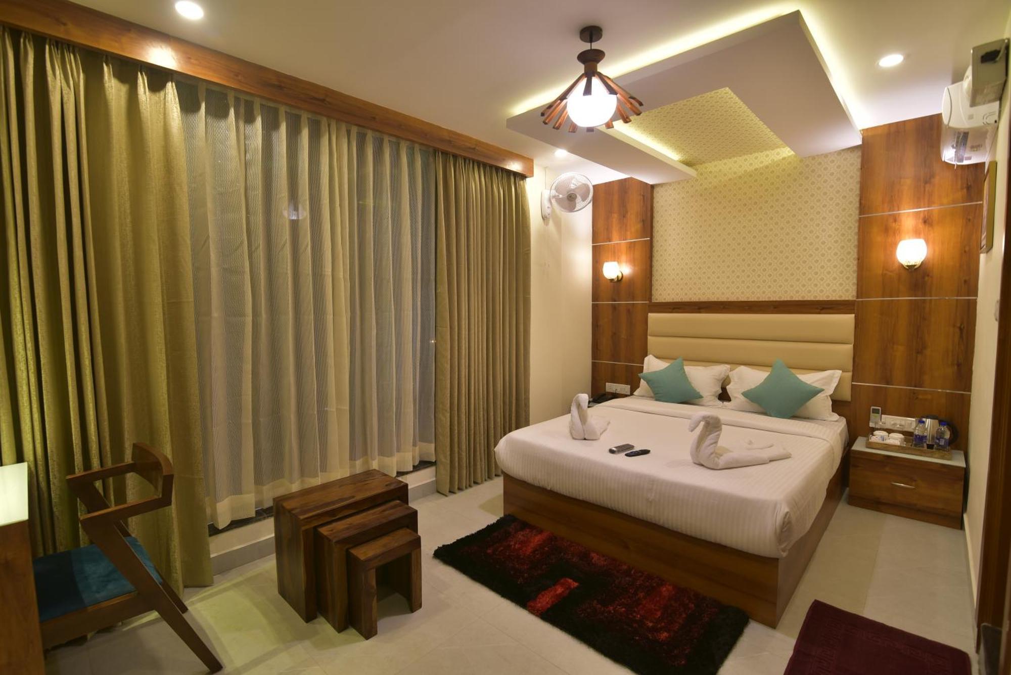 Address 24 Inn Bangalore Eksteriør bilde
