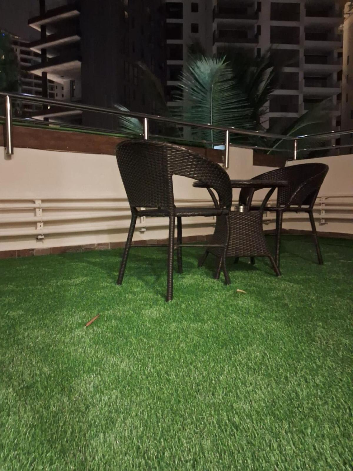 Address 24 Inn Bangalore Eksteriør bilde
